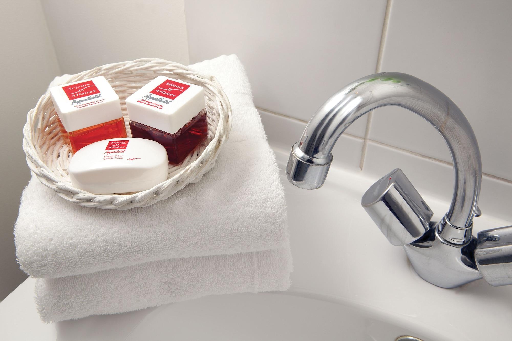 Sejours & Affaires Toulouse De Brienne Aparthotel Kültér fotó