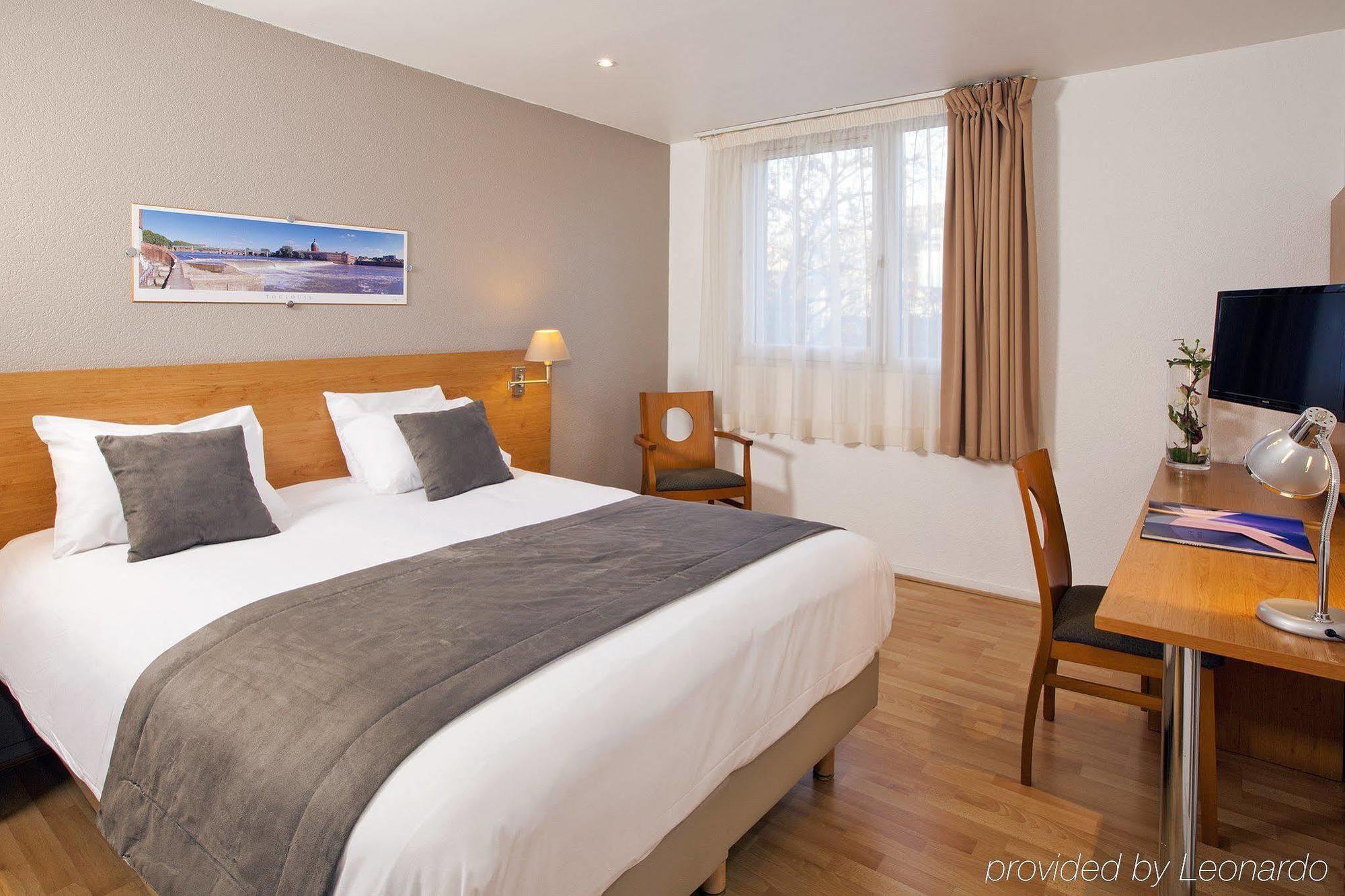 Sejours & Affaires Toulouse De Brienne Aparthotel Kültér fotó